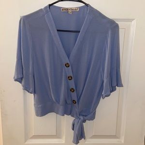 V-neck top size medium